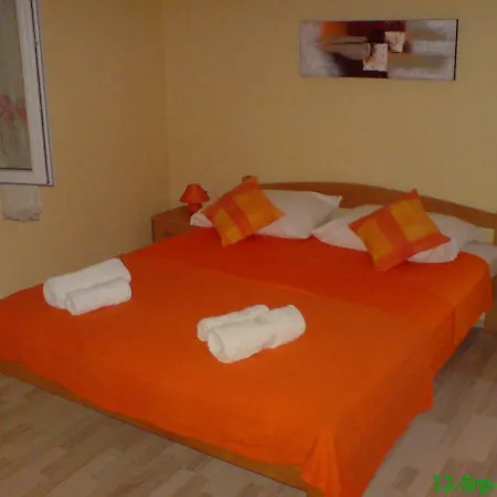 Orange Eni Apartmán